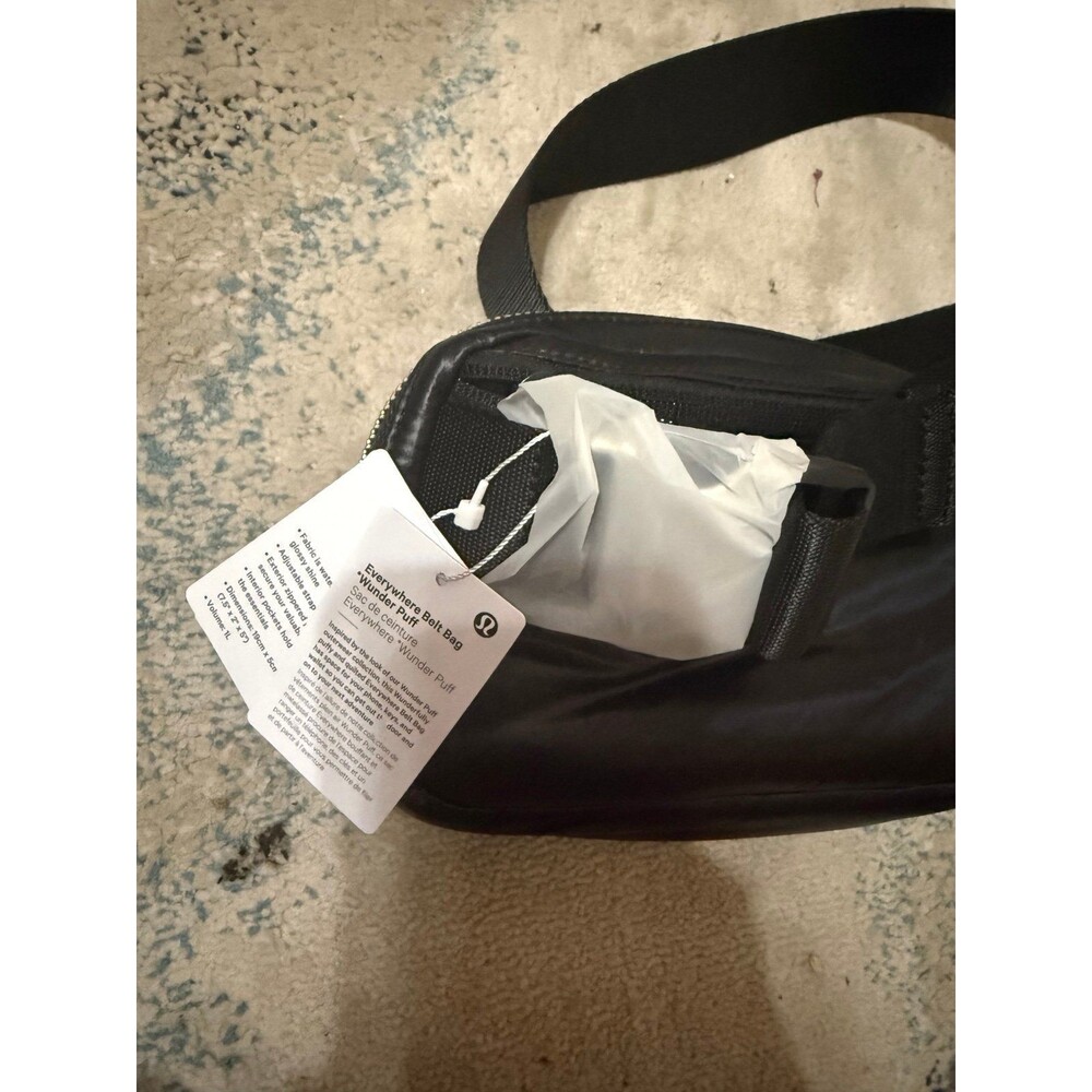 NWT Lululemon Belt Bag Wunder Puff 1L - Picture 4 of 4